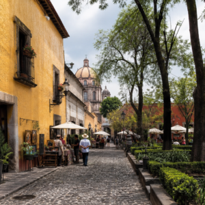 Plaza San Jacinto y calles historicas de San Angel
